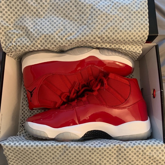 Air Jordan 11 “Win Like 96” - Picture 2 of 6